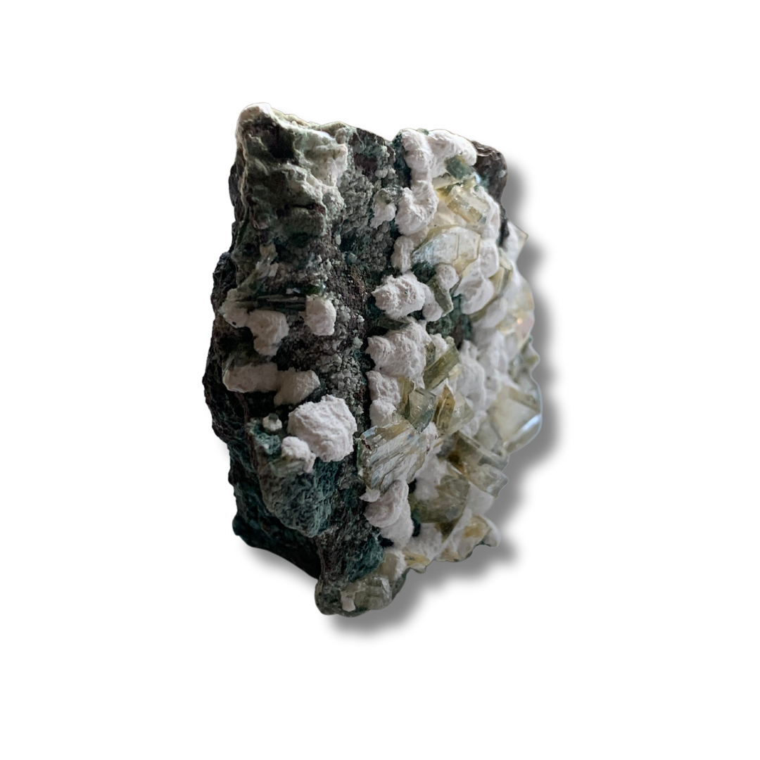 GREEN HEULANDITE CLUSTER