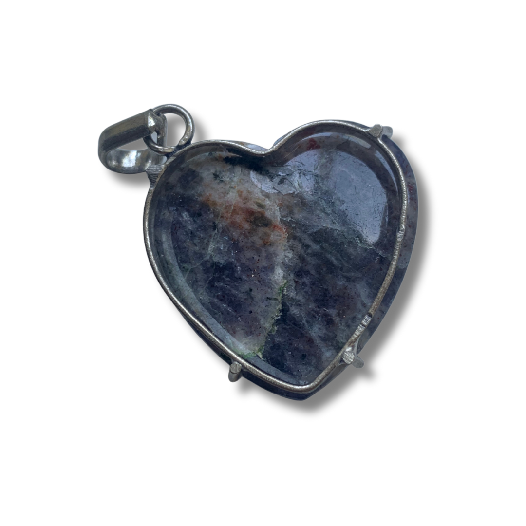 IOLITE with SUNSTONE SILVER HEART PENDANT