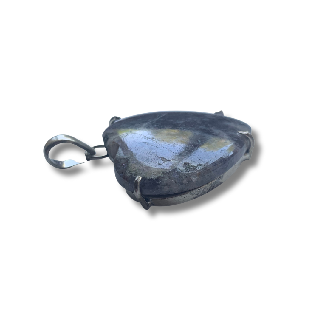 IOLITE with SUNSTONE SILVER HEART PENDANT