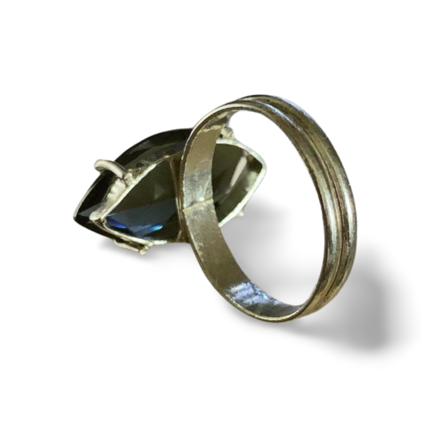 COLOUR CHANGING CHRYSOBERYL RING 'O'