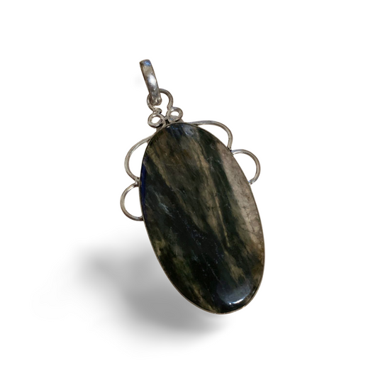 CHLORITE in QUARTZ STATEMENT SILVER PENDANT