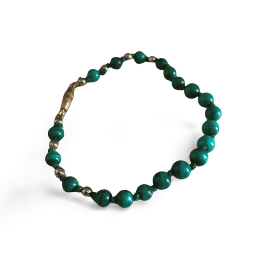 MALACHITE BEADED & INDIVIDUALLY KNOTTED BRACELET