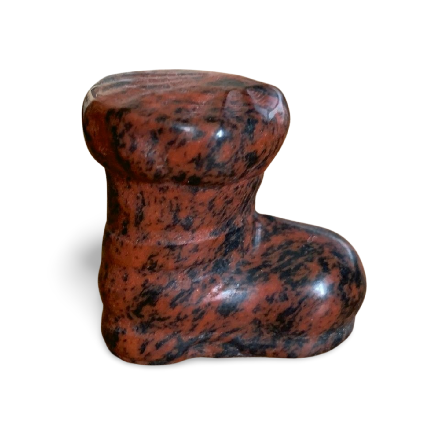 MAHOGANY OBSIDIAN FESTIVE SANTA BOOT CARVING